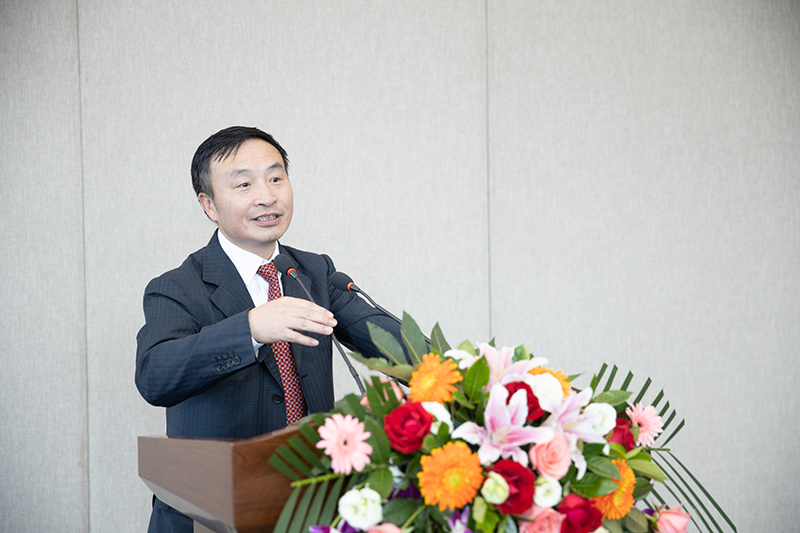 杏彩平台官网，杏彩体育官网举行大学生迎新会(图5)